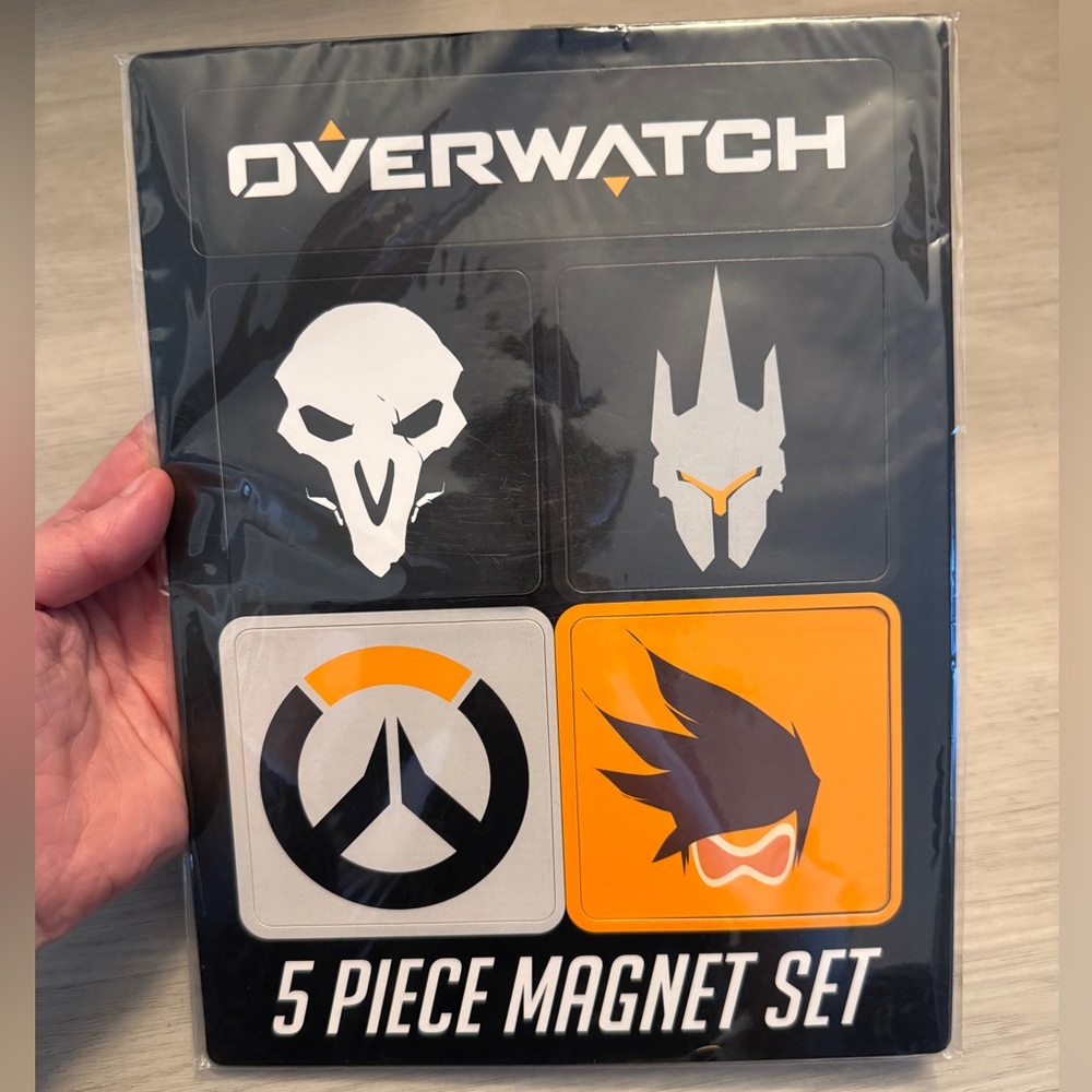 NEW Official Blizzard Overwatch 5 Piece Flat  9"x8" Magnet Set